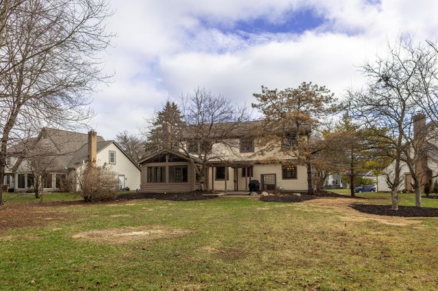 7081 Wendy Trail Lane, Dublin, OH 43017