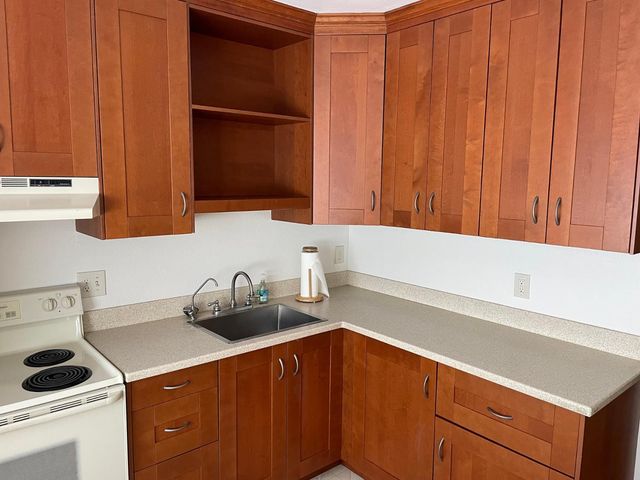 749 E Montebello Avenue Unit 232, Phoenix, AZ 85014