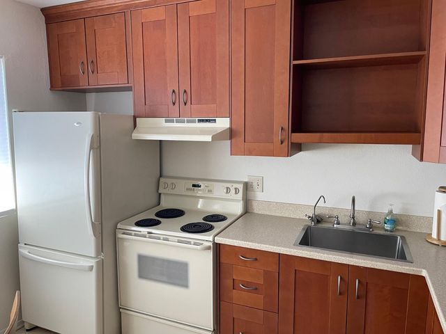 749 E Montebello Avenue Unit 232, Phoenix, AZ 85014