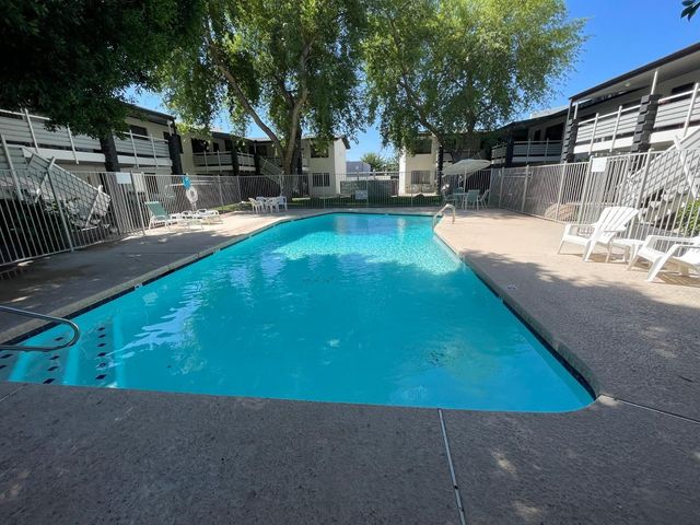 749 E Montebello Avenue Unit 232, Phoenix, AZ 85014