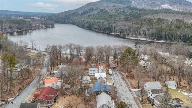 16 Hill Street, Lake Luzerne, NY 12846