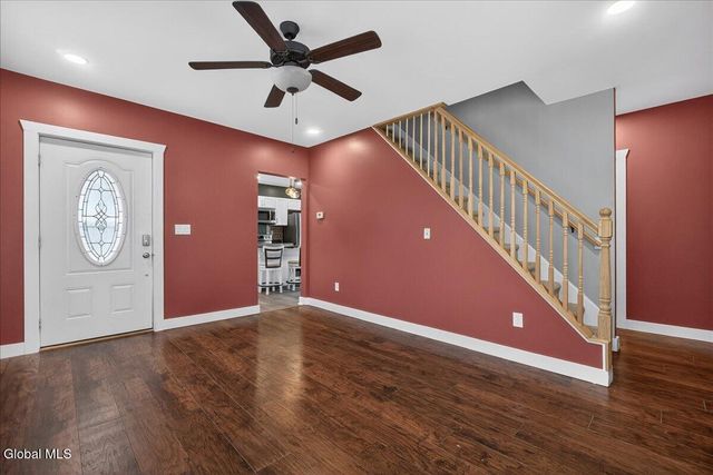 16 Hill Street, Lake Luzerne, NY 12846