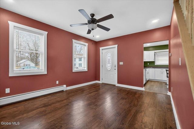 16 Hill Street, Lake Luzerne, NY 12846