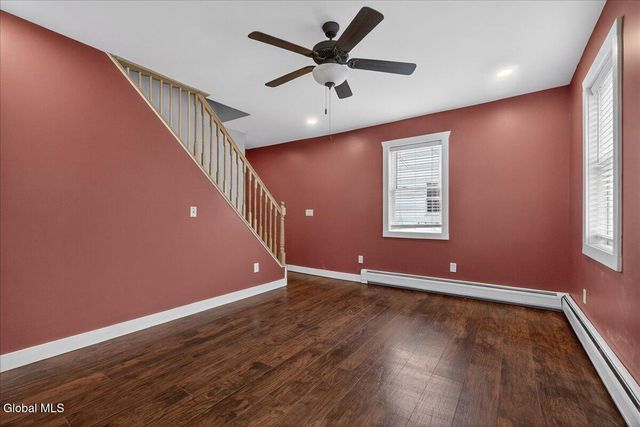 16 Hill Street, Lake Luzerne, NY 12846