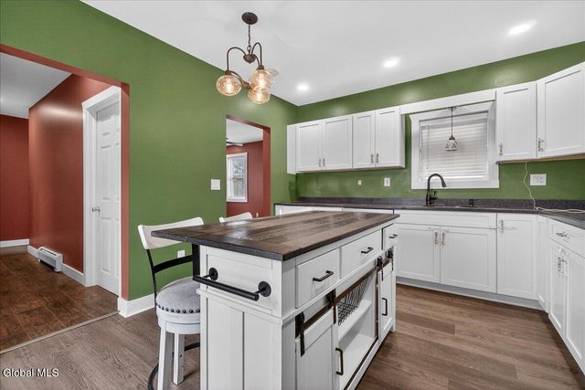 16 Hill Street, Lake Luzerne, NY 12846