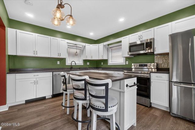 16 Hill Street, Lake Luzerne, NY 12846