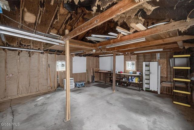 16 Hill Street, Lake Luzerne, NY 12846