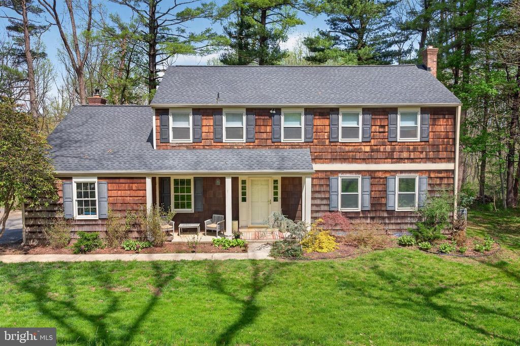 21 PINE DR, Chester Springs, PA 19425