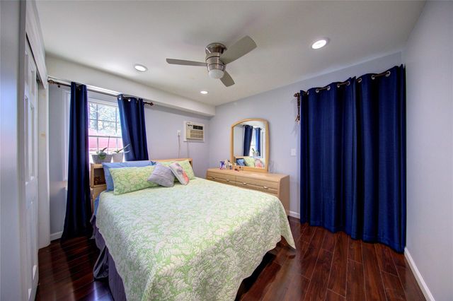 7622 265th Street, New Hyde Park, NY 11040