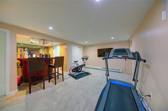 7622 265th Street, New Hyde Park, NY 11040