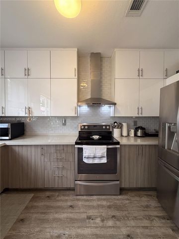 5420 NW 107th Ave 303, Doral, FL 33178