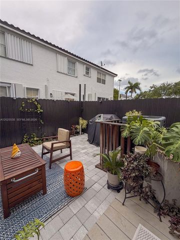 5420 NW 107th Ave 303, Doral, FL 33178