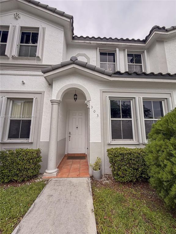 5420 NW 107th Ave 303, Doral, FL 33178