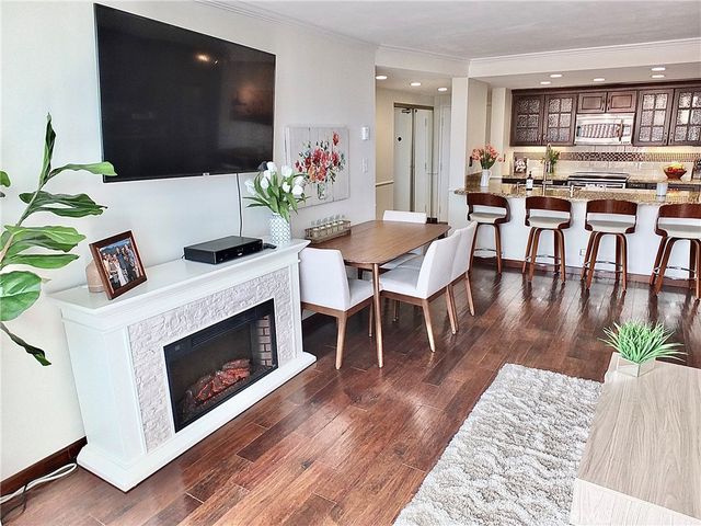 2601 E Ocean Boulevard 309, Long Beach, CA 90803