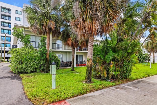 4420 37TH STREET S 10, St Petersburg, FL 33711