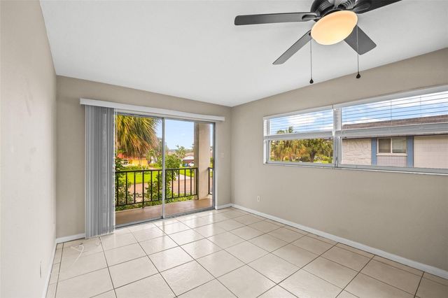 4420 37TH STREET S 10, St Petersburg, FL 33711