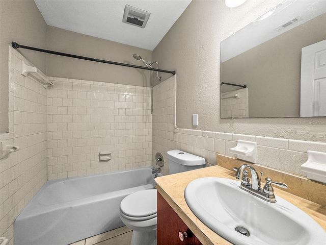 4420 37TH STREET S 10, St Petersburg, FL 33711