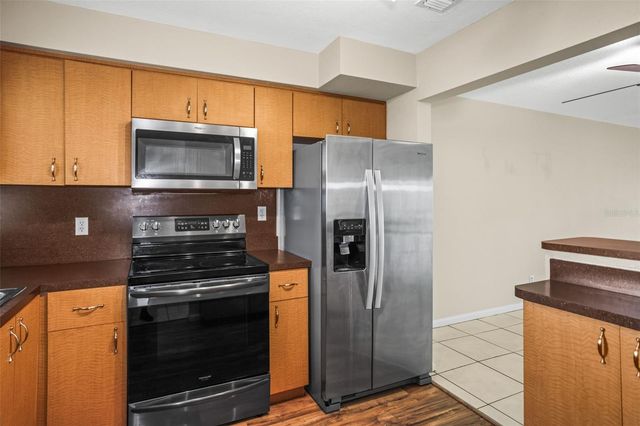 4420 37TH STREET S 10, St Petersburg, FL 33711