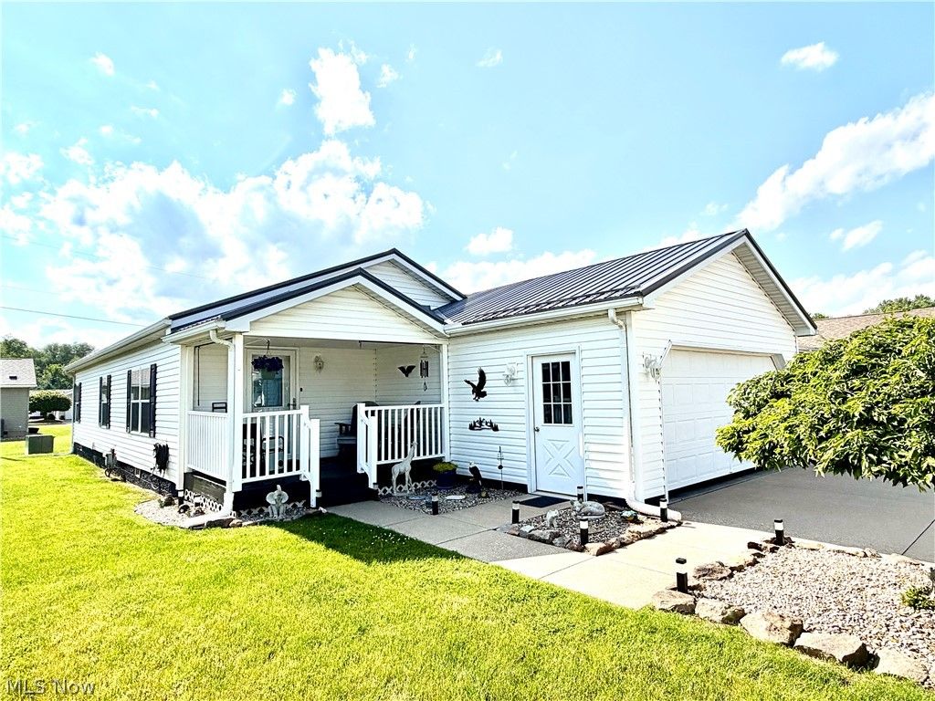 207 Polaris, Dover, OH 44622