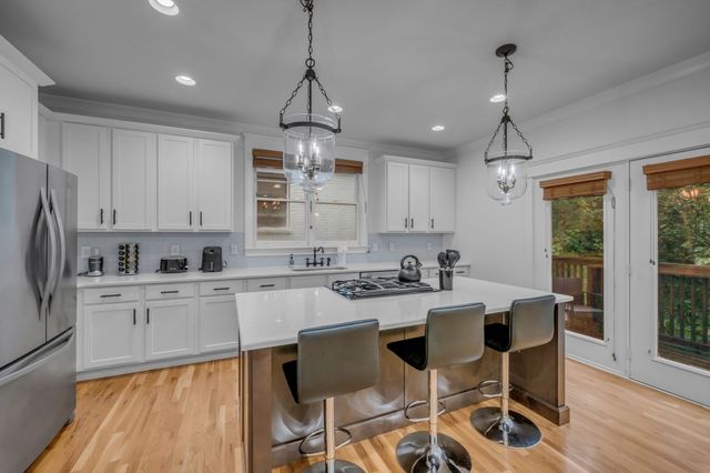 1512 Kirkwood Ave, Nashville, TN 37212