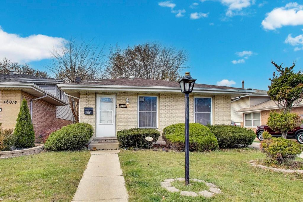 18010 Olympia Drive, Country Club Hills, IL 60478