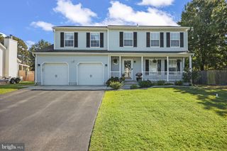 1009 BEACH LN, Manahawkin, NJ 08050