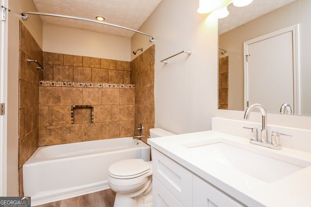 5375 Olde Mill Drive NE, Woodstock, GA 30188