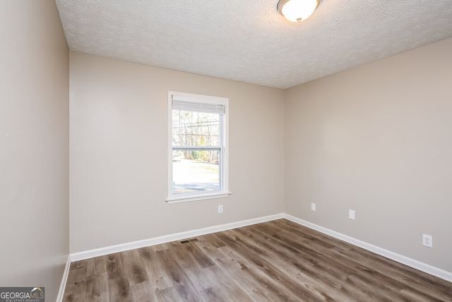 5375 Olde Mill Drive NE, Woodstock, GA 30188