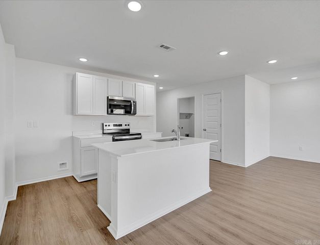 605 Chakka Loop, North Little Rock, AR 72117