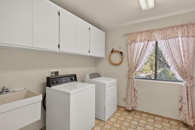 2537 Shoreline Road, Bradley, CA 93426