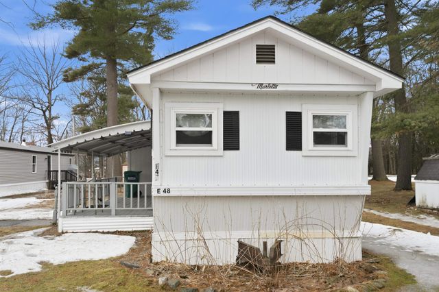 48 Robbins Street, Hinsdale, NH 03451