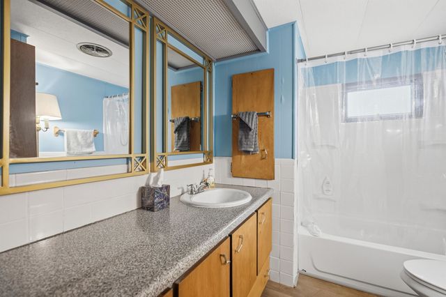 48 Robbins Street, Hinsdale, NH 03451