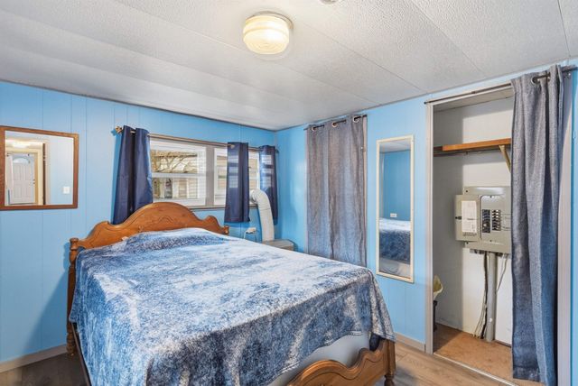 48 Robbins Street, Hinsdale, NH 03451