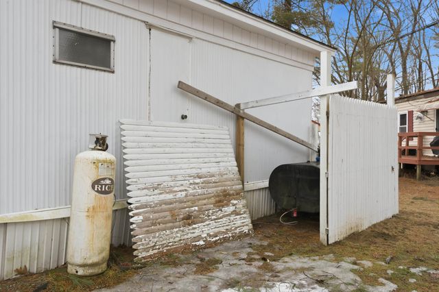 48 Robbins Street, Hinsdale, NH 03451