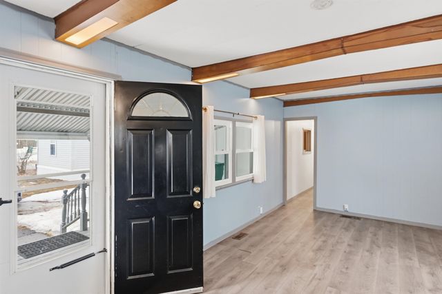 48 Robbins Street, Hinsdale, NH 03451