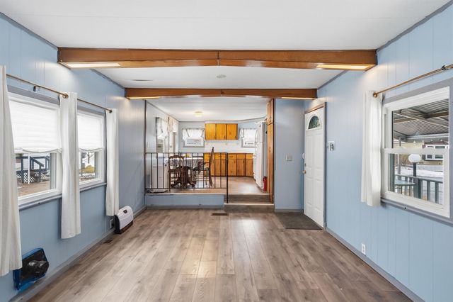 48 Robbins Street, Hinsdale, NH 03451