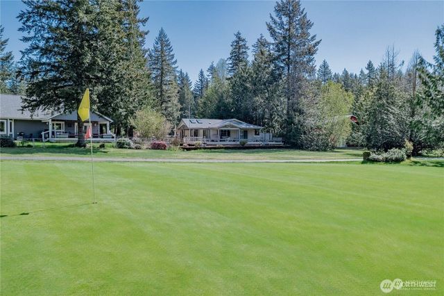 70 N Fairway Drive E, Hoodsport, WA 98548