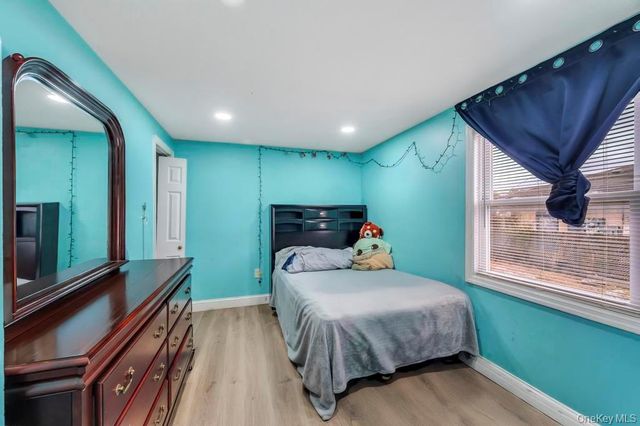 19 Windus Drive, Shirley, NY 11967