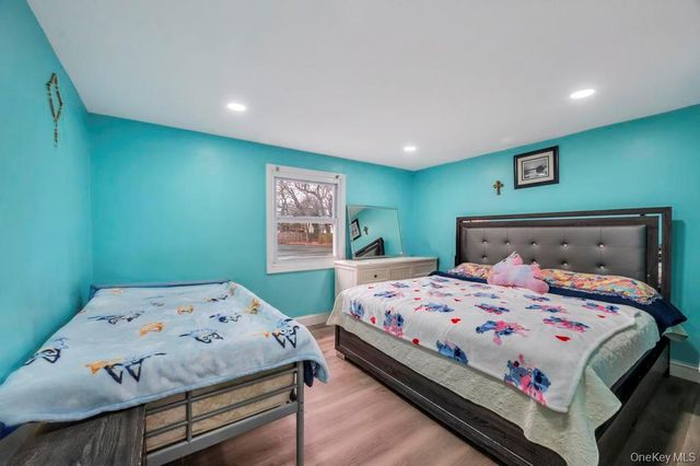 19 Windus Drive, Shirley, NY 11967