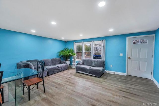 19 Windus Drive, Shirley, NY 11967