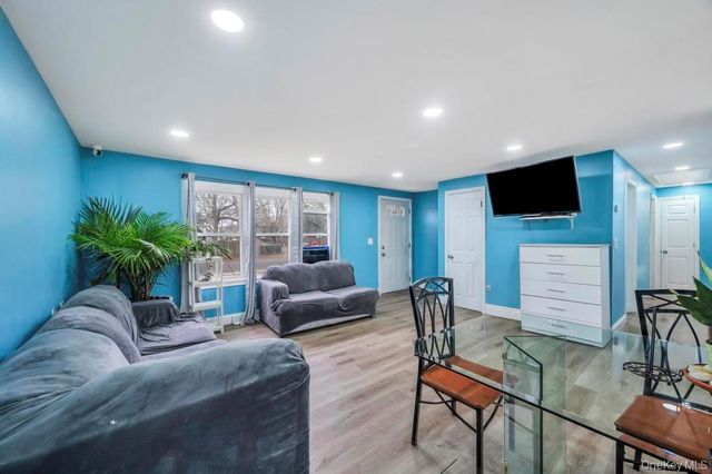 19 Windus Drive, Shirley, NY 11967