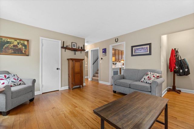 2116 N 85th STREET, Wauwatosa, WI 53226