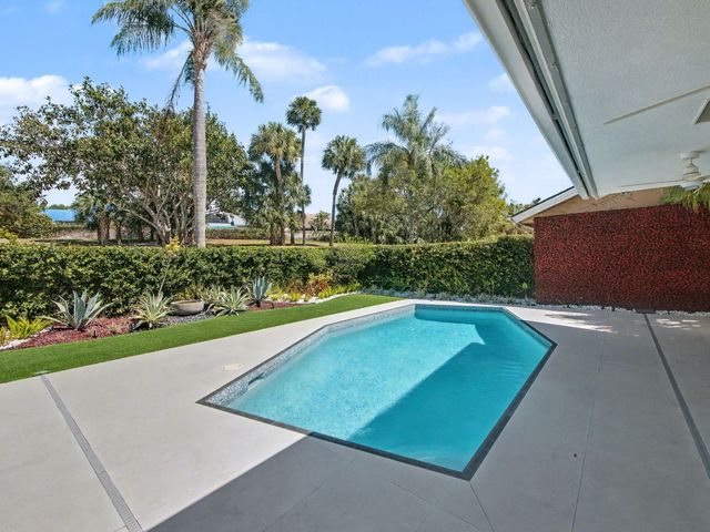 101 Dunes Edge Road, Jupiter, FL 33477