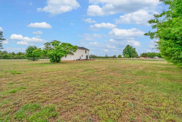 1359 Old Post Road, Gaffney, SC 29341