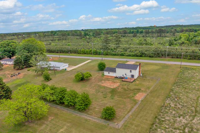 1359 Old Post Road, Gaffney, SC 29341