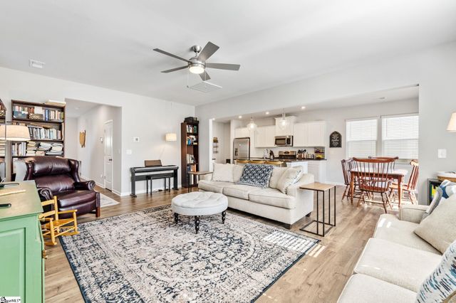 310 Poinsett Bridge Way, Greenville, SC 29607