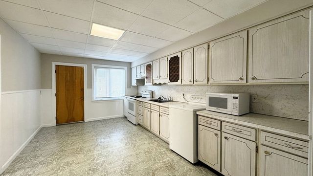 795 Cambridge St. 1, Cambridge, MA 02141