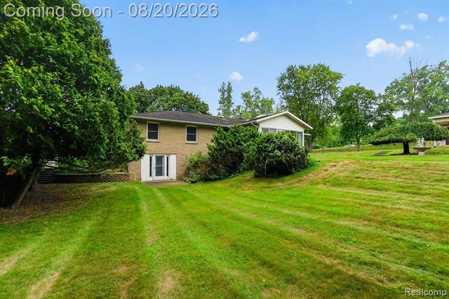 1195 56th Street, Wyoming, MI 49509