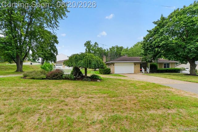 1195 56th Street, Wyoming, MI 49509
