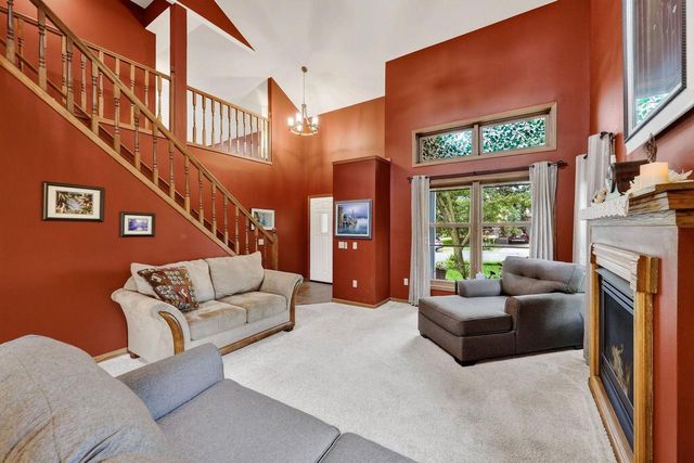 610 Nordic Trail, Stoughton, WI 53589